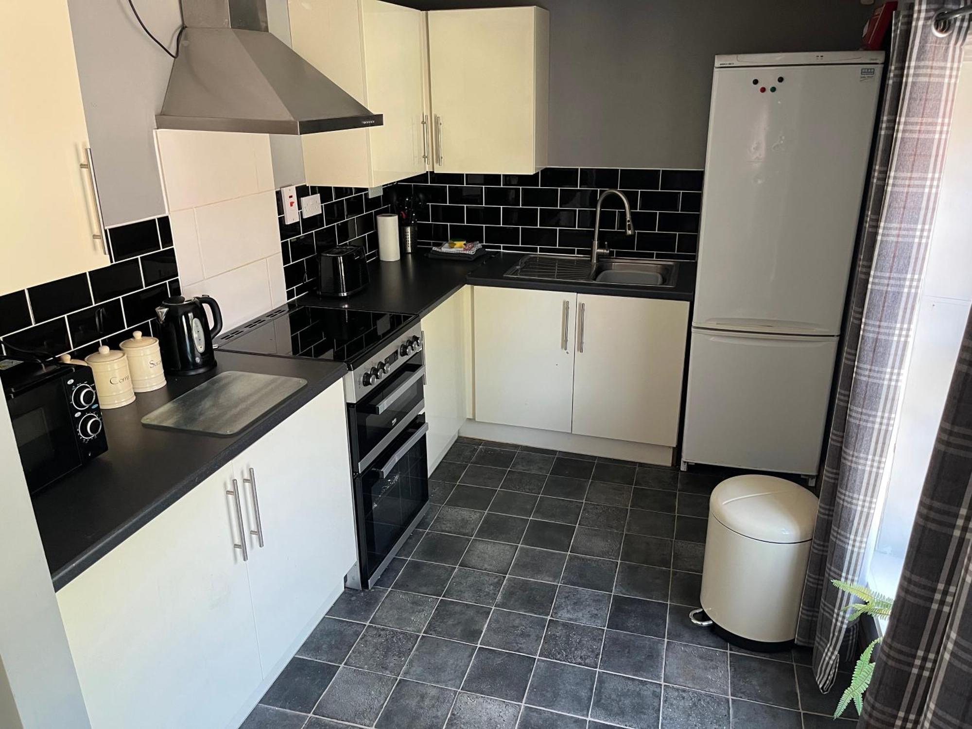 צ'סטרפילד Large 2-Bed House Derbyshire Off Chatsworth Rd מראה חיצוני תמונה